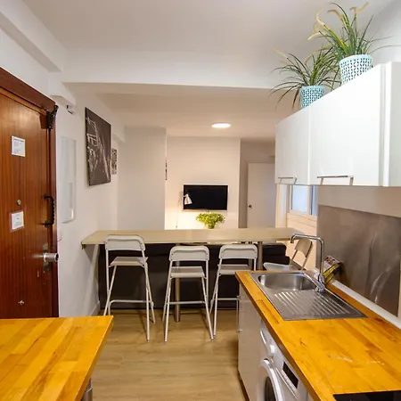 아파트 Rentalsevilla Teodosius Grand *