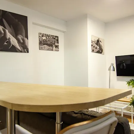 아파트 Rentalsevilla Teodosius Grand 세비야
