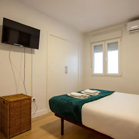 Rentalsevilla Teodosius Grand 아파트